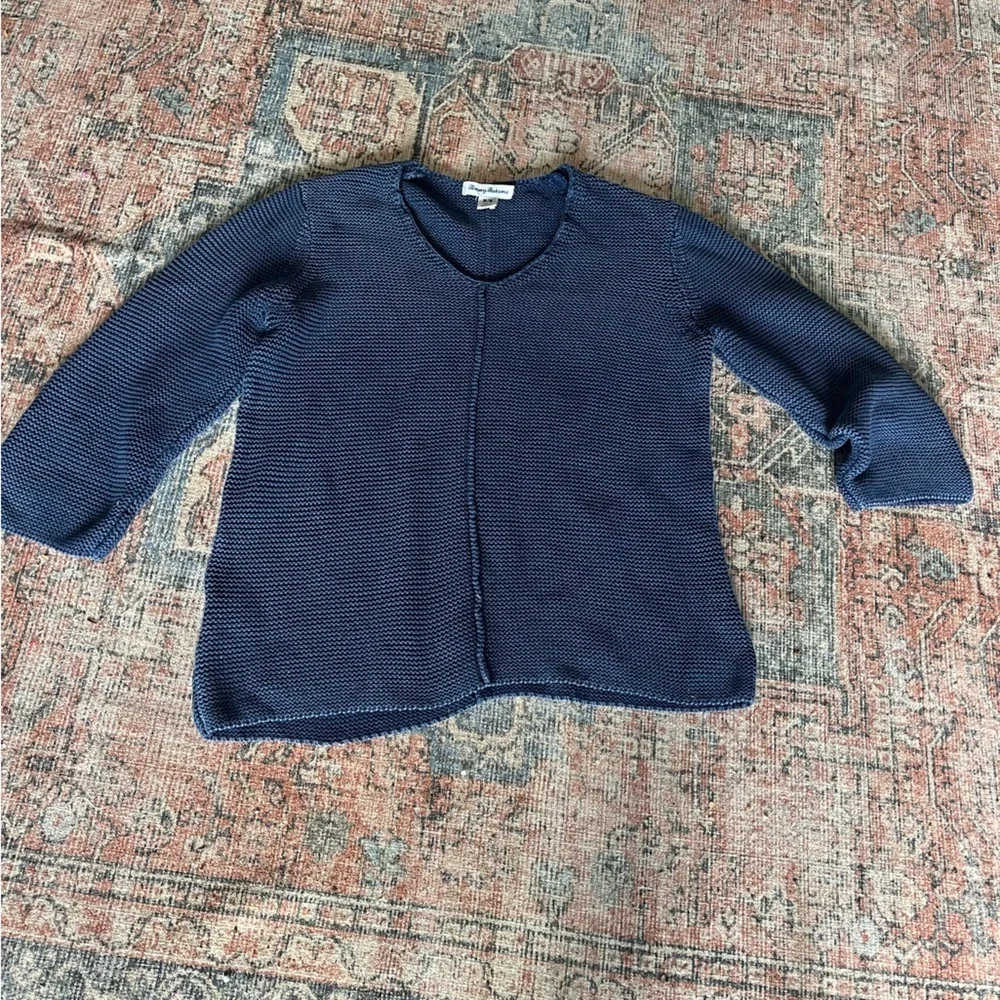 Tommy Bahama Women's Size Medium Seaglass Knit V-Neck Sweater Pullover